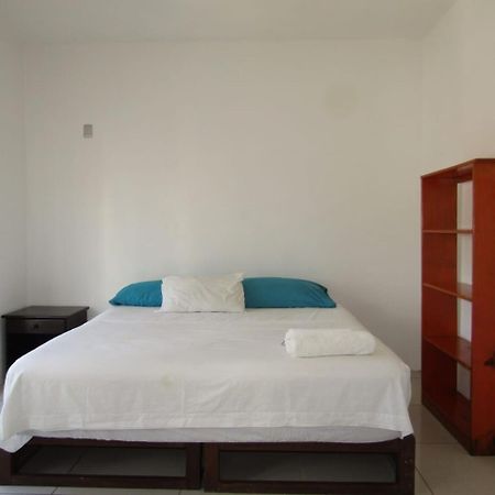פוארטו אסקונדידו Brisamar Guesthouse מראה חיצוני תמונה