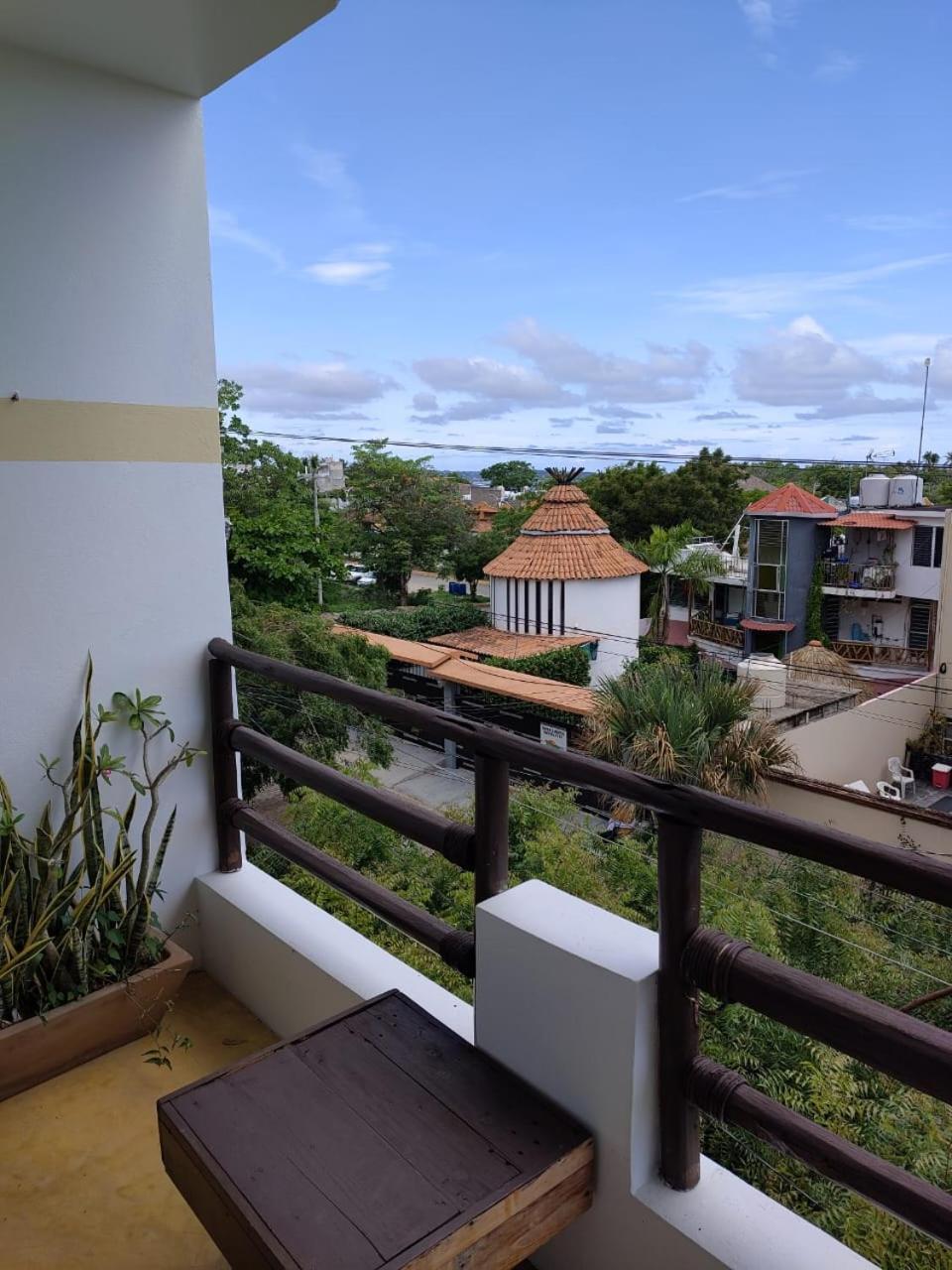 פוארטו אסקונדידו Brisamar Guesthouse מראה חיצוני תמונה