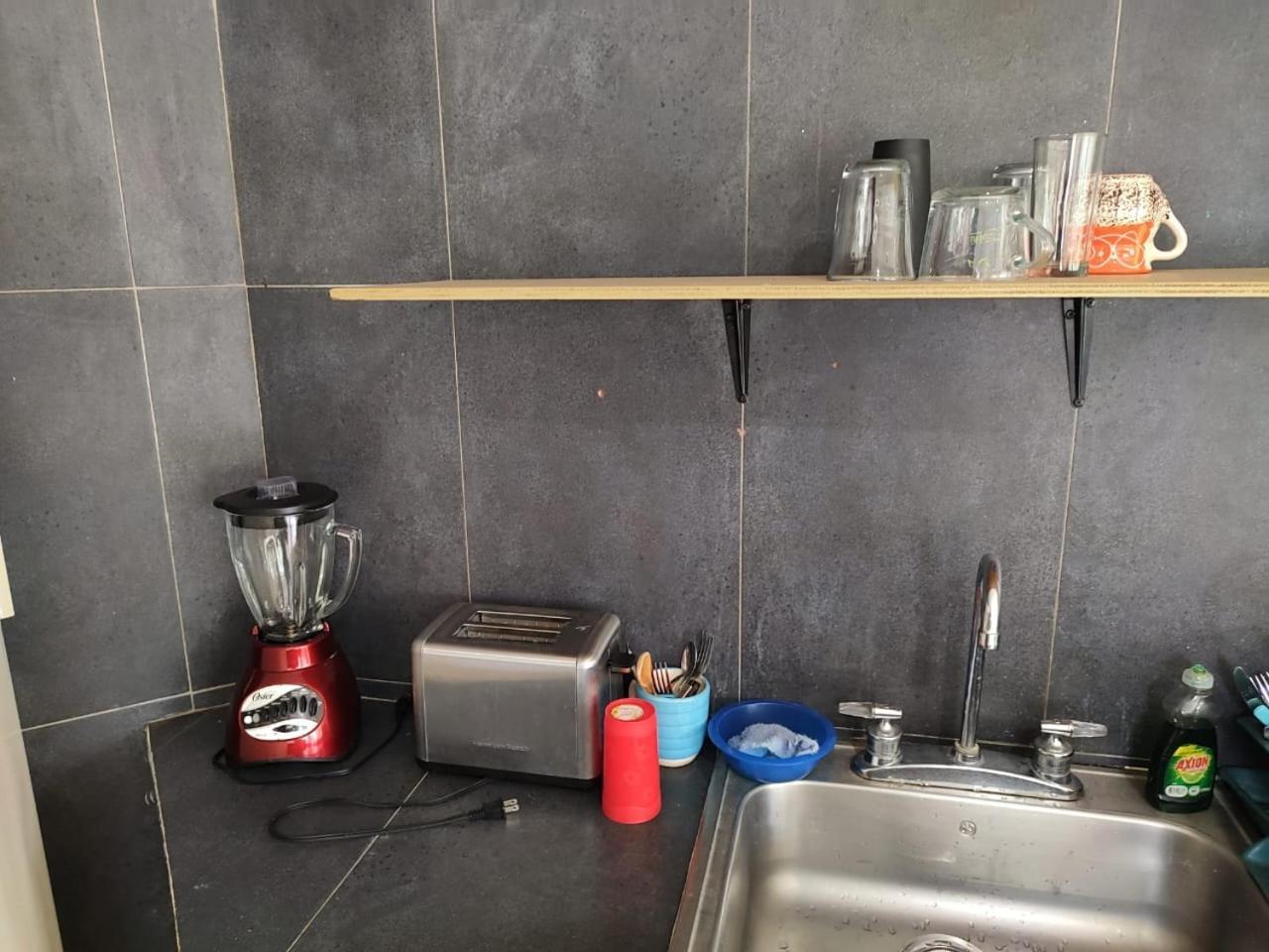 פוארטו אסקונדידו Brisamar Guesthouse מראה חיצוני תמונה