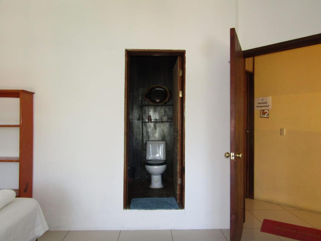 פוארטו אסקונדידו Brisamar Guesthouse מראה חיצוני תמונה