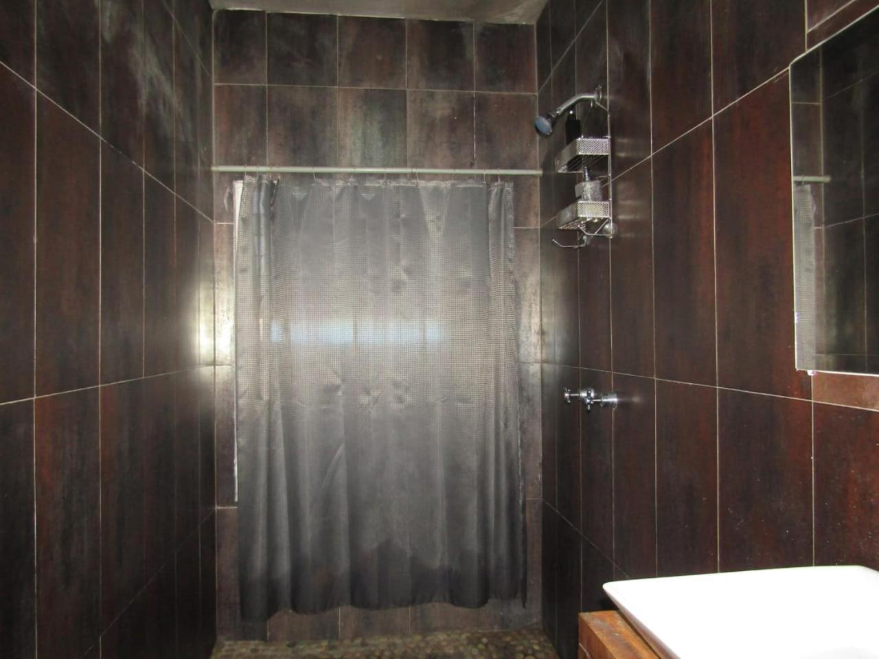 פוארטו אסקונדידו Brisamar Guesthouse מראה חיצוני תמונה