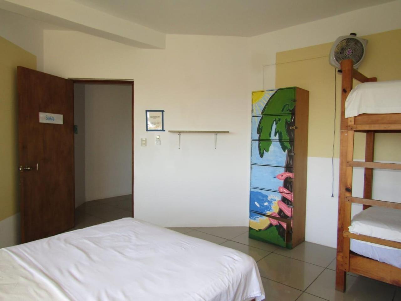 פוארטו אסקונדידו Brisamar Guesthouse מראה חיצוני תמונה