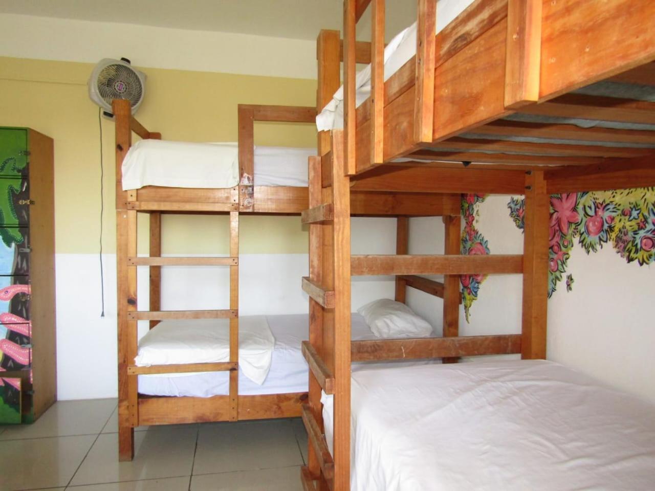 פוארטו אסקונדידו Brisamar Guesthouse מראה חיצוני תמונה
