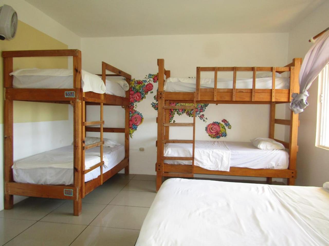 פוארטו אסקונדידו Brisamar Guesthouse מראה חיצוני תמונה