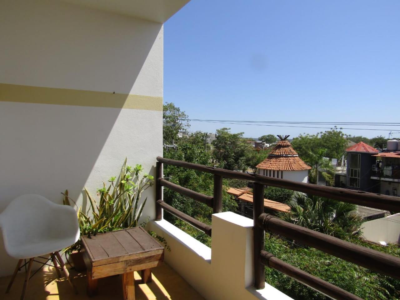 פוארטו אסקונדידו Brisamar Guesthouse מראה חיצוני תמונה
